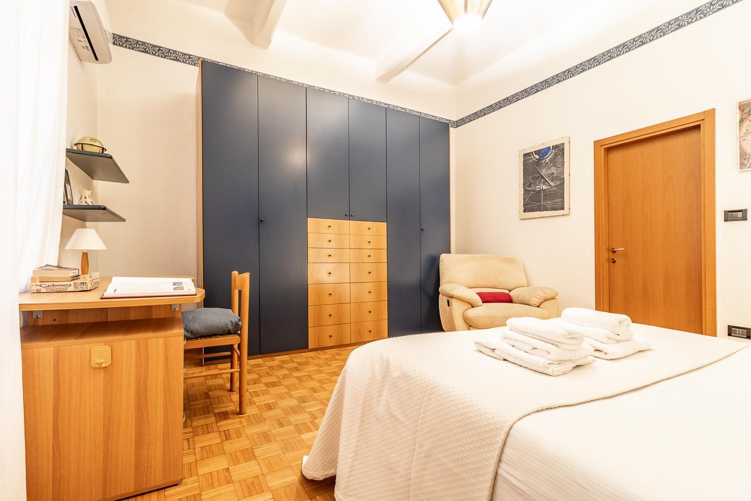 Spacious Apt With Kitchenette, Near Piazza Maggiore Болонья Екстер'єр фото